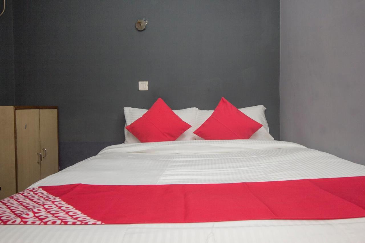 Hotel O Golden Moments Siliguri Luaran gambar
