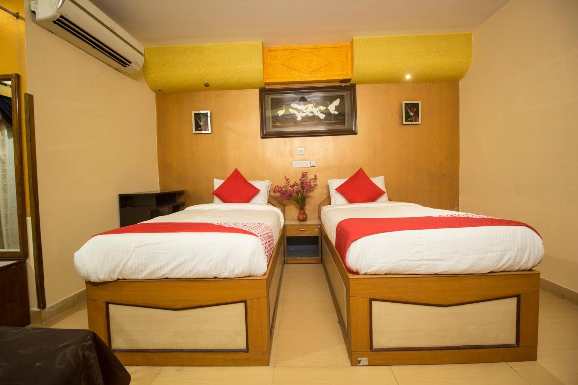 Hotel O Golden Moments Siliguri Luaran gambar