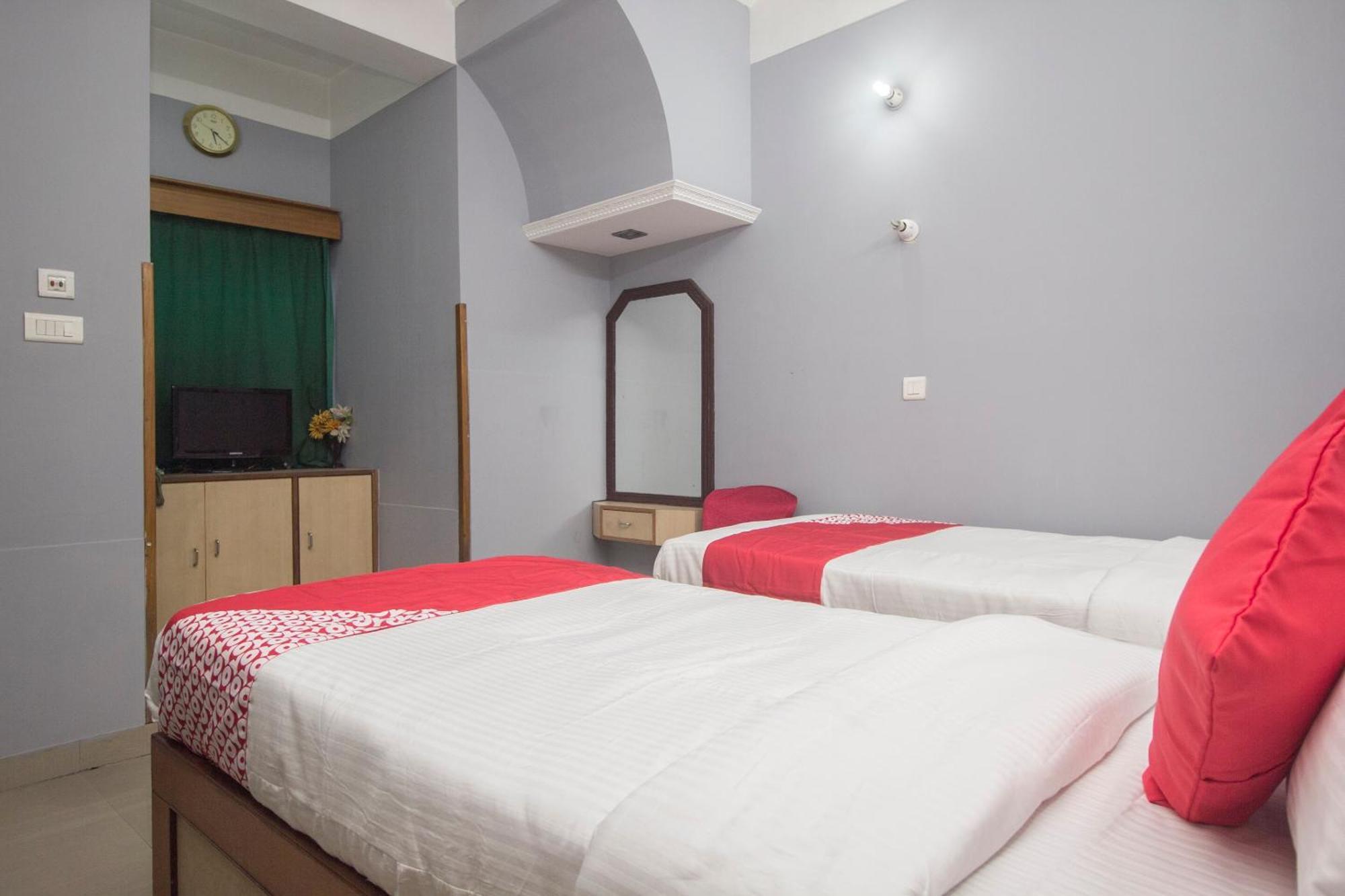 Hotel O Golden Moments Siliguri Luaran gambar